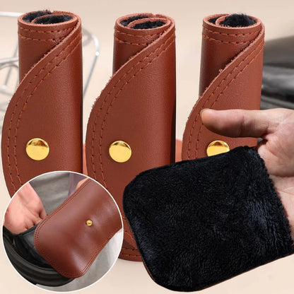 Guante limpiador para bolsos