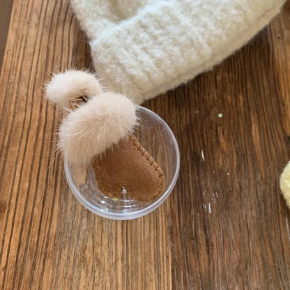 The Winter Glove